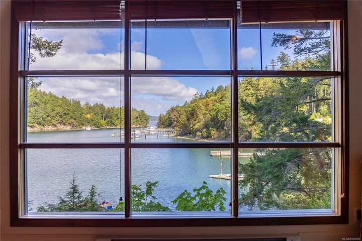 128 Boot Cove Rd — photo 1