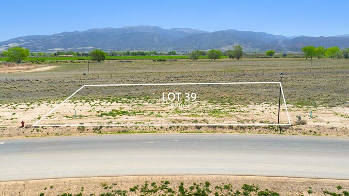 Property Photo:  2552 N Chelsey Parkway 39  UT 84721 