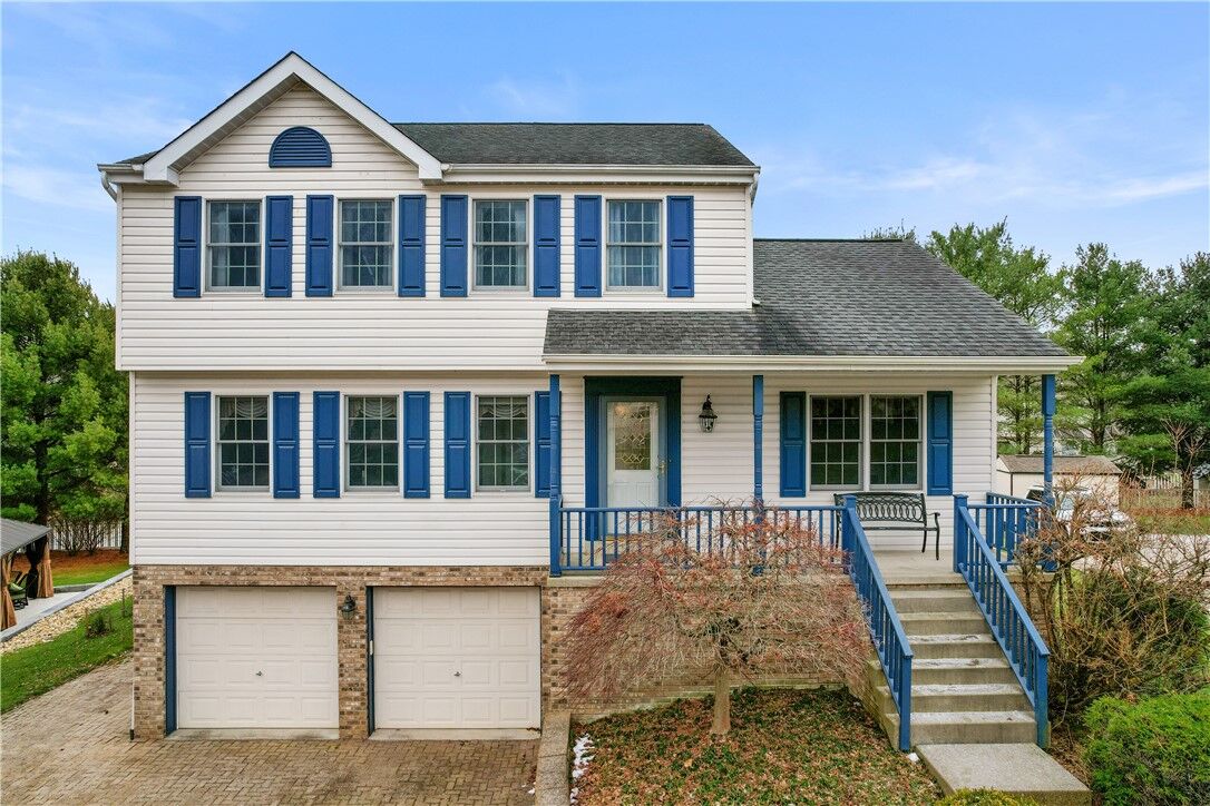 Property Photo:  14 Autumnwood Court  PA 15239 