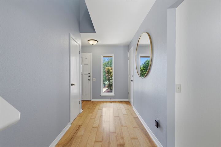 Property Photo: 6616 Mesa Hollow Drive TX 78750
