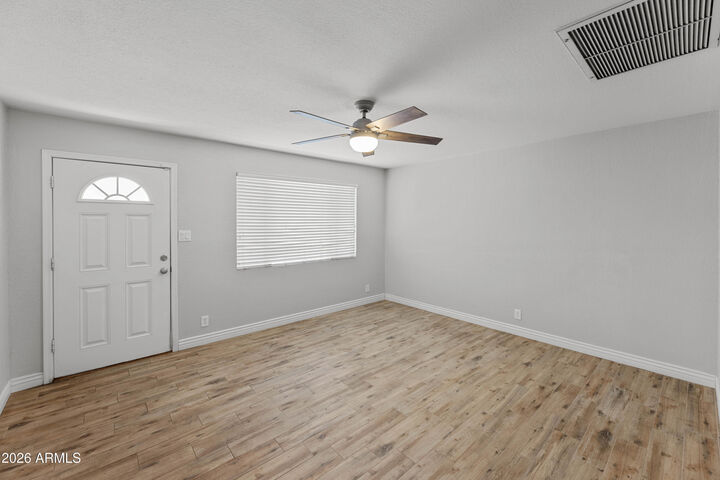 Property Photo:  438 E Pierce Street  AZ 85288 