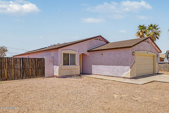Property Photo:  1564 S Royal Palm Road  AZ 85119 