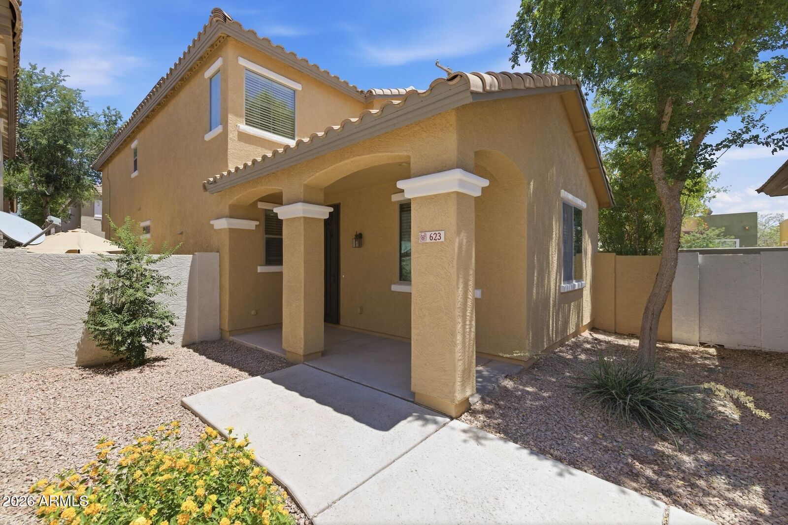 Property Photo:  623 S Buena Vista Avenue  AZ 85296 