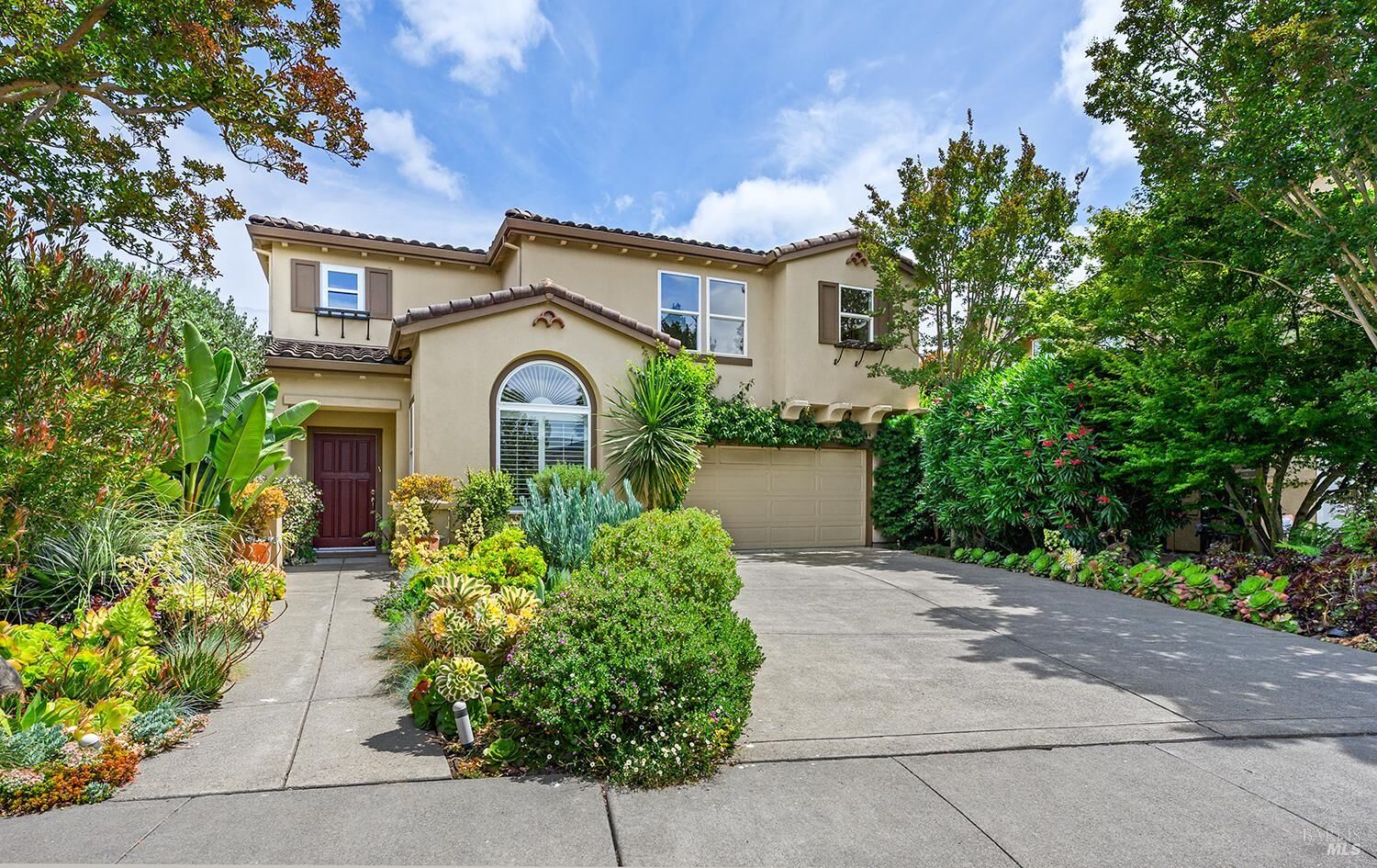 Property Photo: 38 Maybeck Street CA 94949