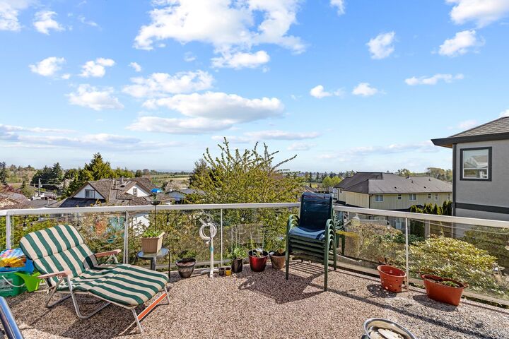 307 Rosehill Wynd — photo 1
