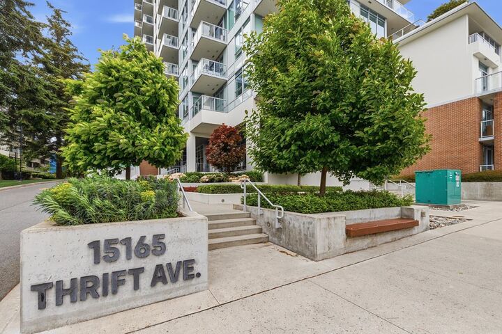 Property Photo: 15165 Thrift Avenue 902 BC V4B 0C1