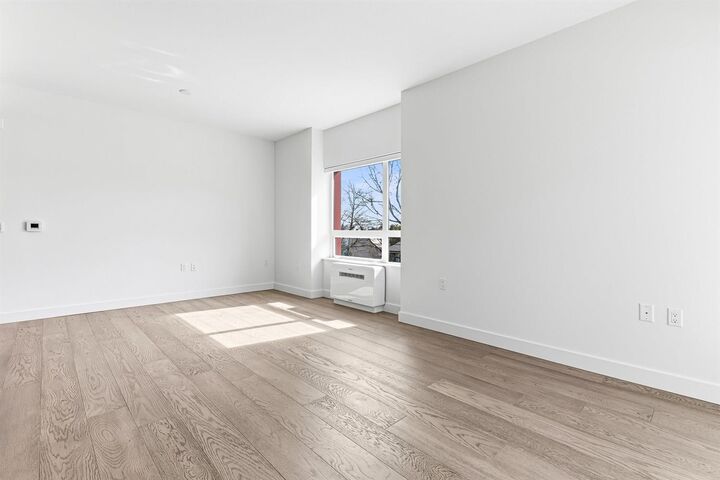 Property Photo: 3590 W 39th Avenue 206 BC V6N 3A5