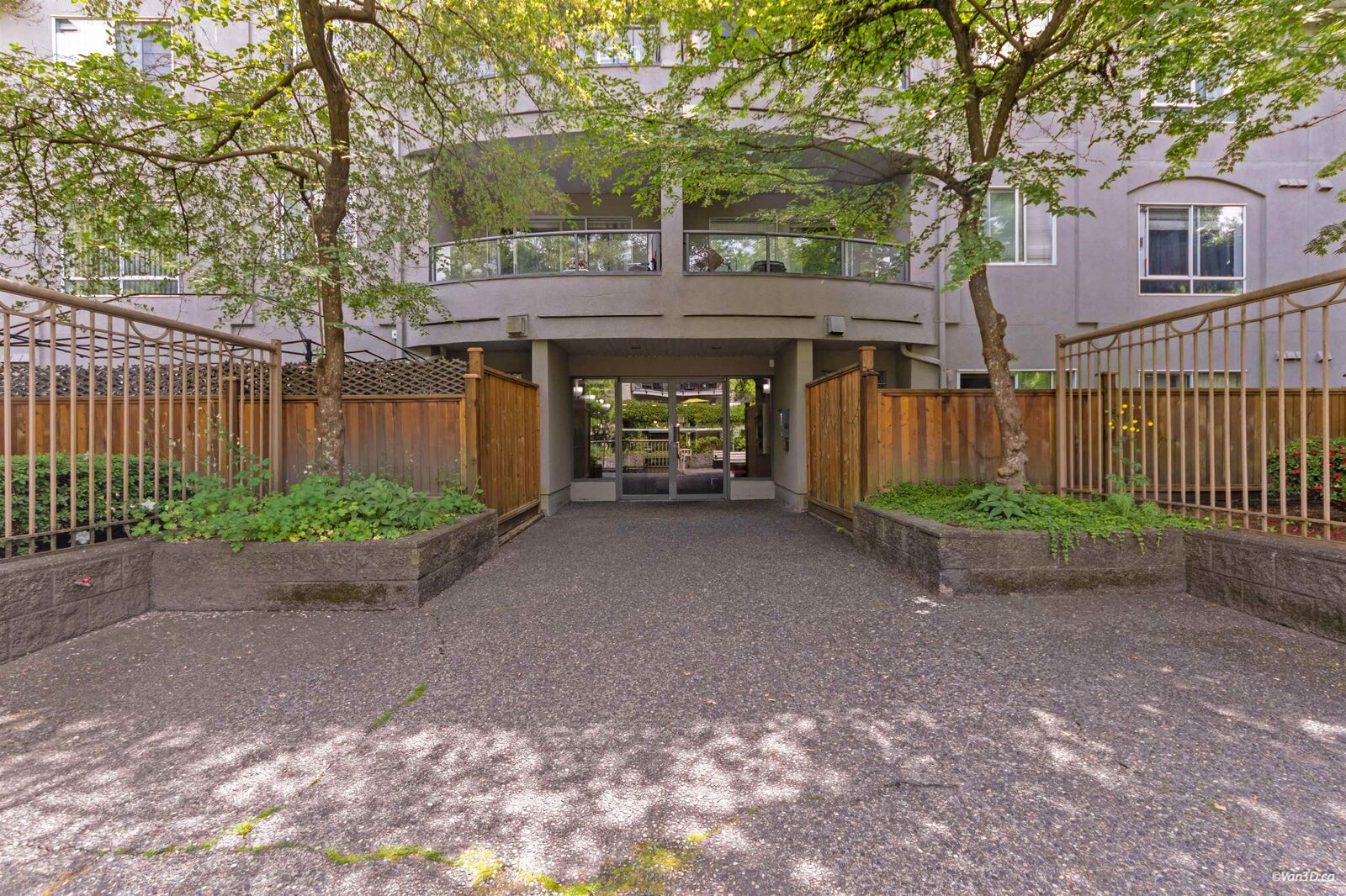 Property Photo: 7475 138 Street 206 BC V3W 0Y9