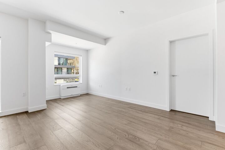 Property Photo: 3590 W 39th Avenue 202 BC V6N 3A5