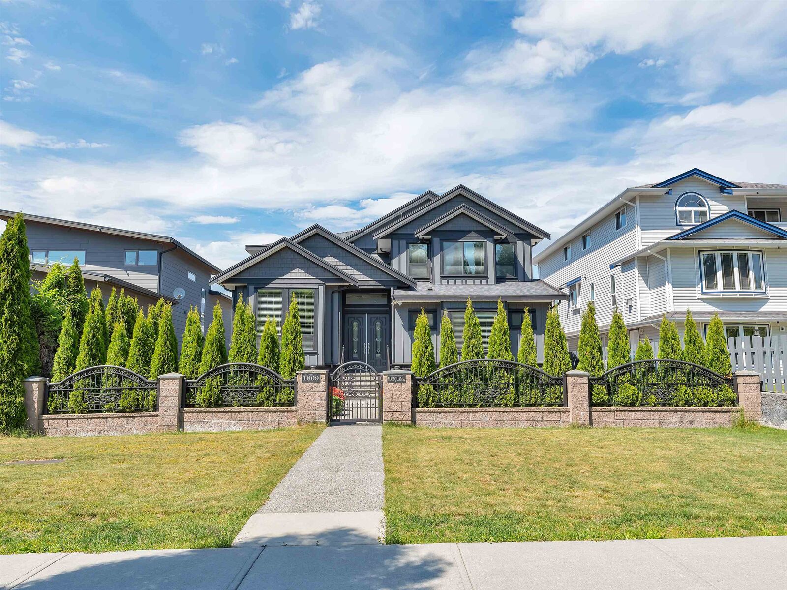 Property Photo: 1809 Mamquam Road BC V0N 1T0
