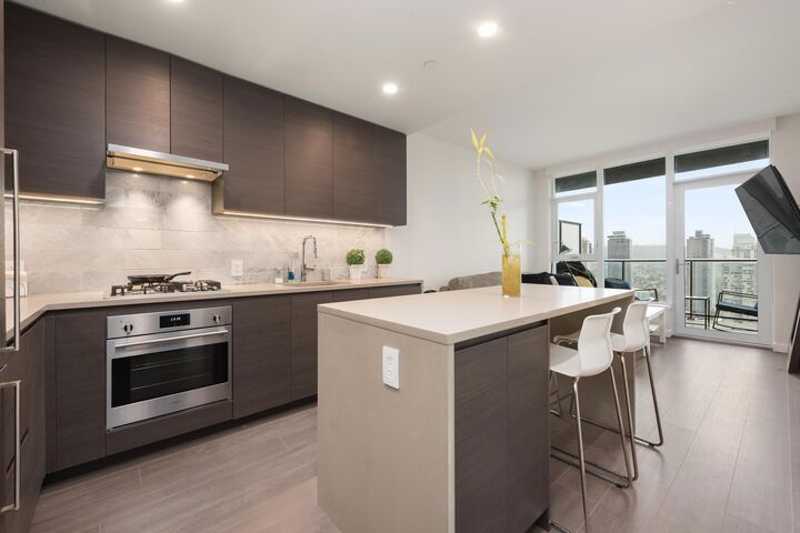 2108 Gilmore Avenue 5303 — photo 1