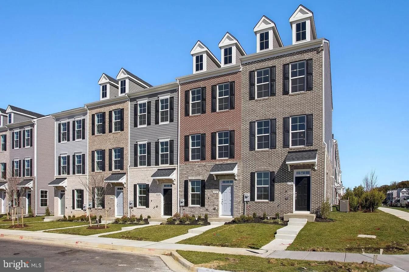 Property Photo: 2819 Laleh Way MD 20774