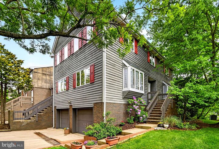 Property Photo: 1 Astor Court NJ 08540