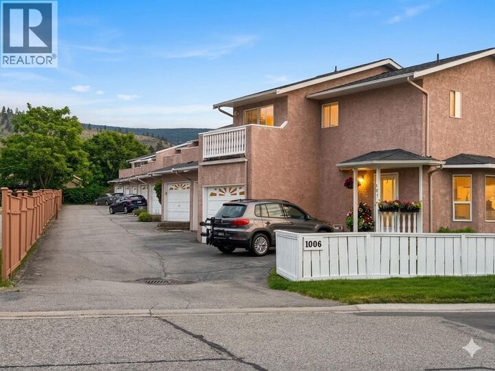 Property Photo:  1006 King Street 106  BC V2A 4S6 