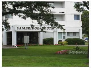 Property Photo:  870 Cambridge Street  MB R3M 3H5 