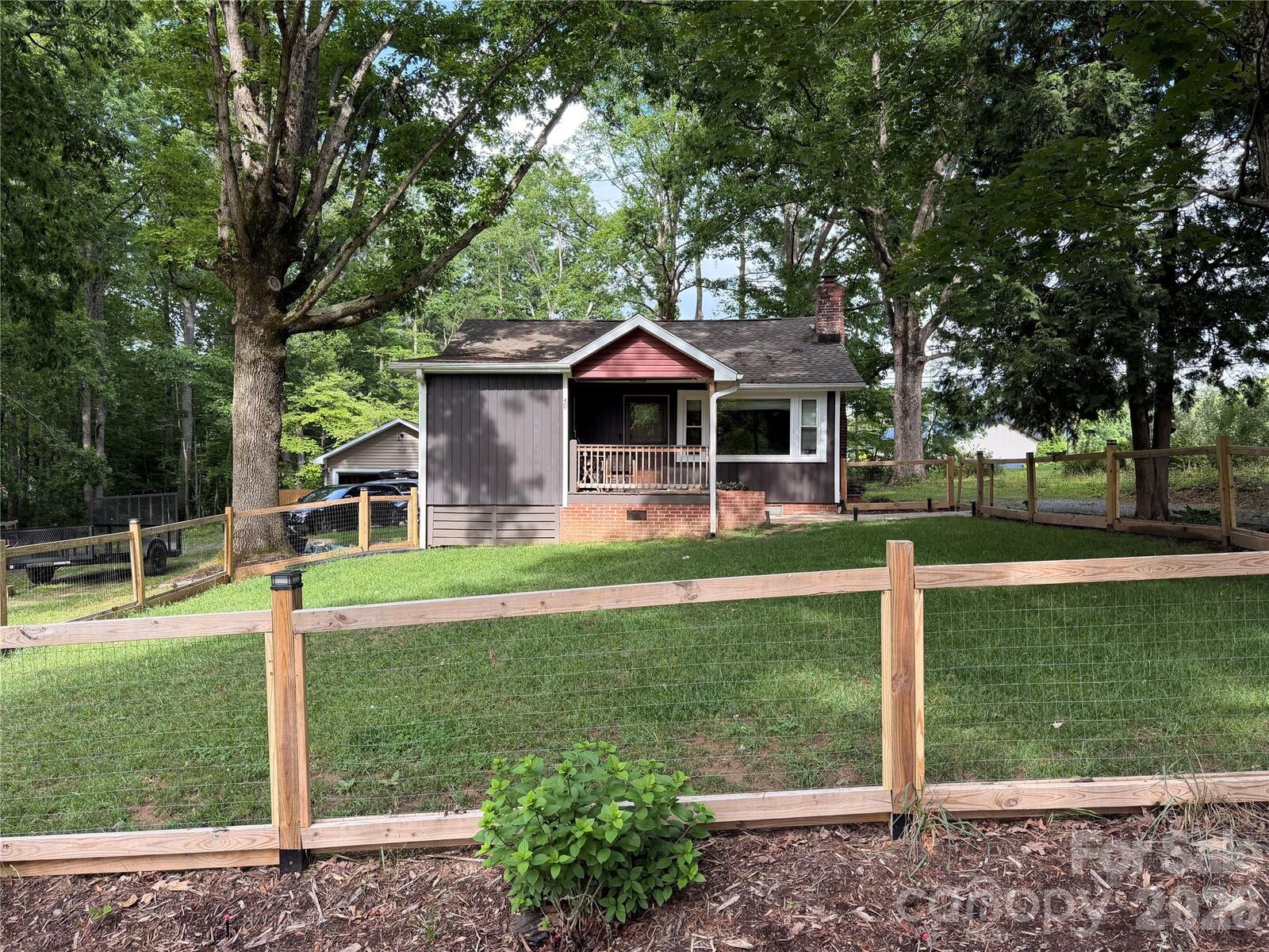 Property Photo:  40 Dove Haven Lane  NC 28791 