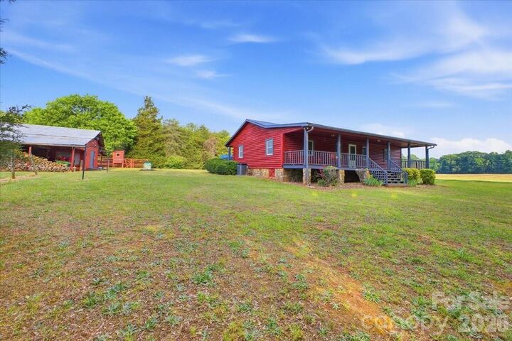 Property Photo:  4639 Hickory Lincolnton Highway  NC 28658 