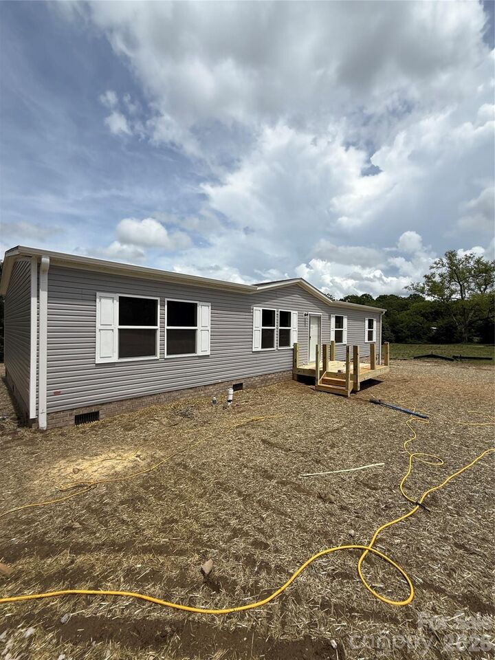 Property Photo:  9526 Caycee Drive  NC 28036 