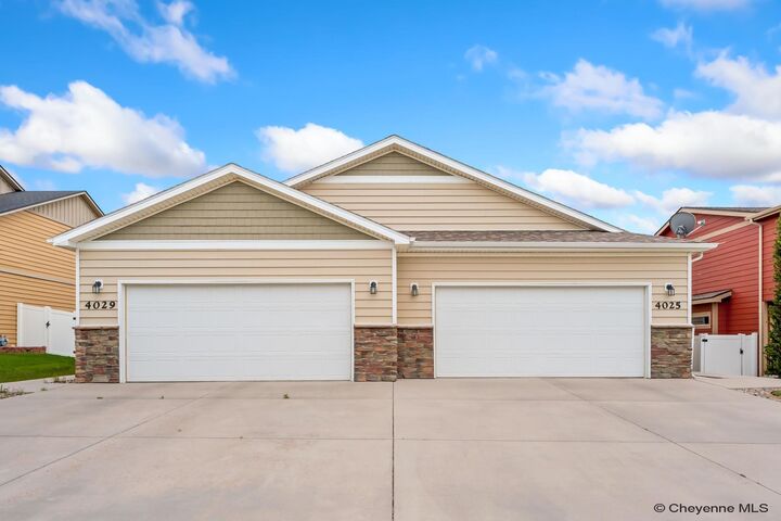 Property Photo: 4025 Gunsmoke Rd WY 82001