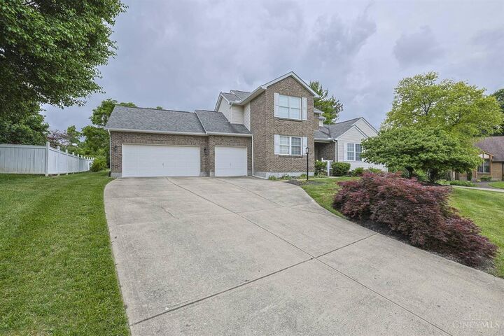 Property Photo:  5651 Eagle Nest Court  OH 45069 