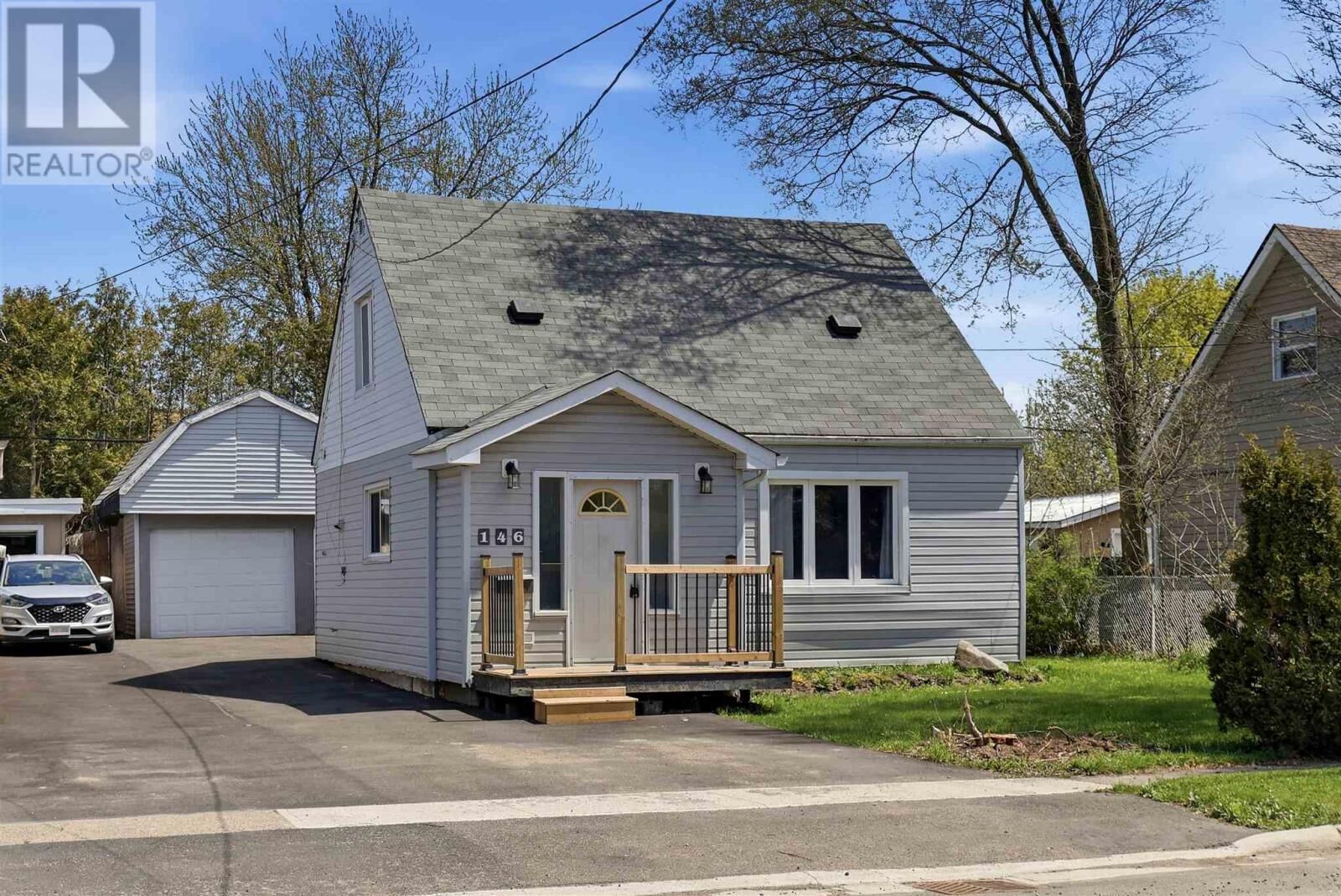 Property Photo:  146 Brien Ave  ON P6B 2Y8 