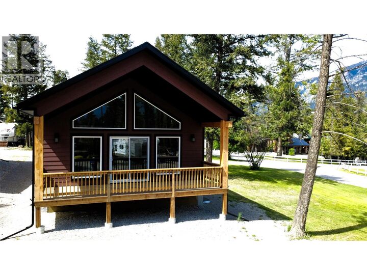 Property Photo: 4868 Riverview Drive 118 BC V0A 1E0