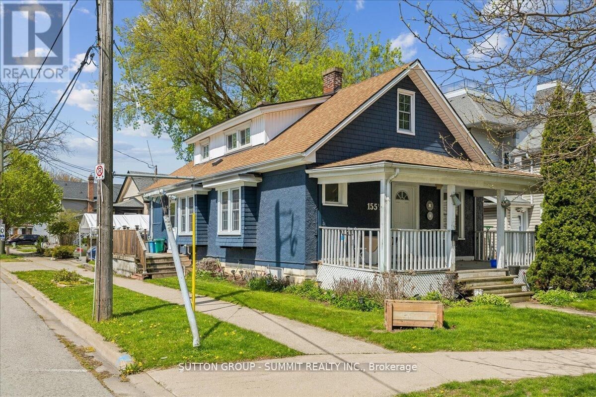 Property Photo:  155 1/2 Lake Street (Main)  ON L2R 5Y5 