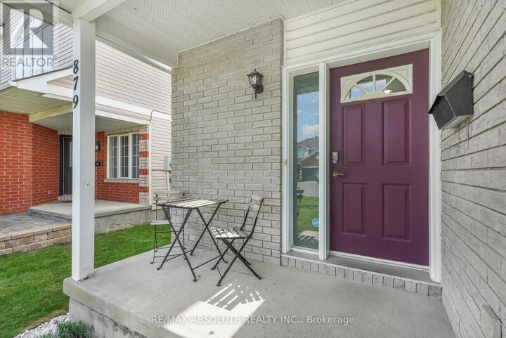 Property Photo: 879 Paradise Crescent ON K4A 3S4