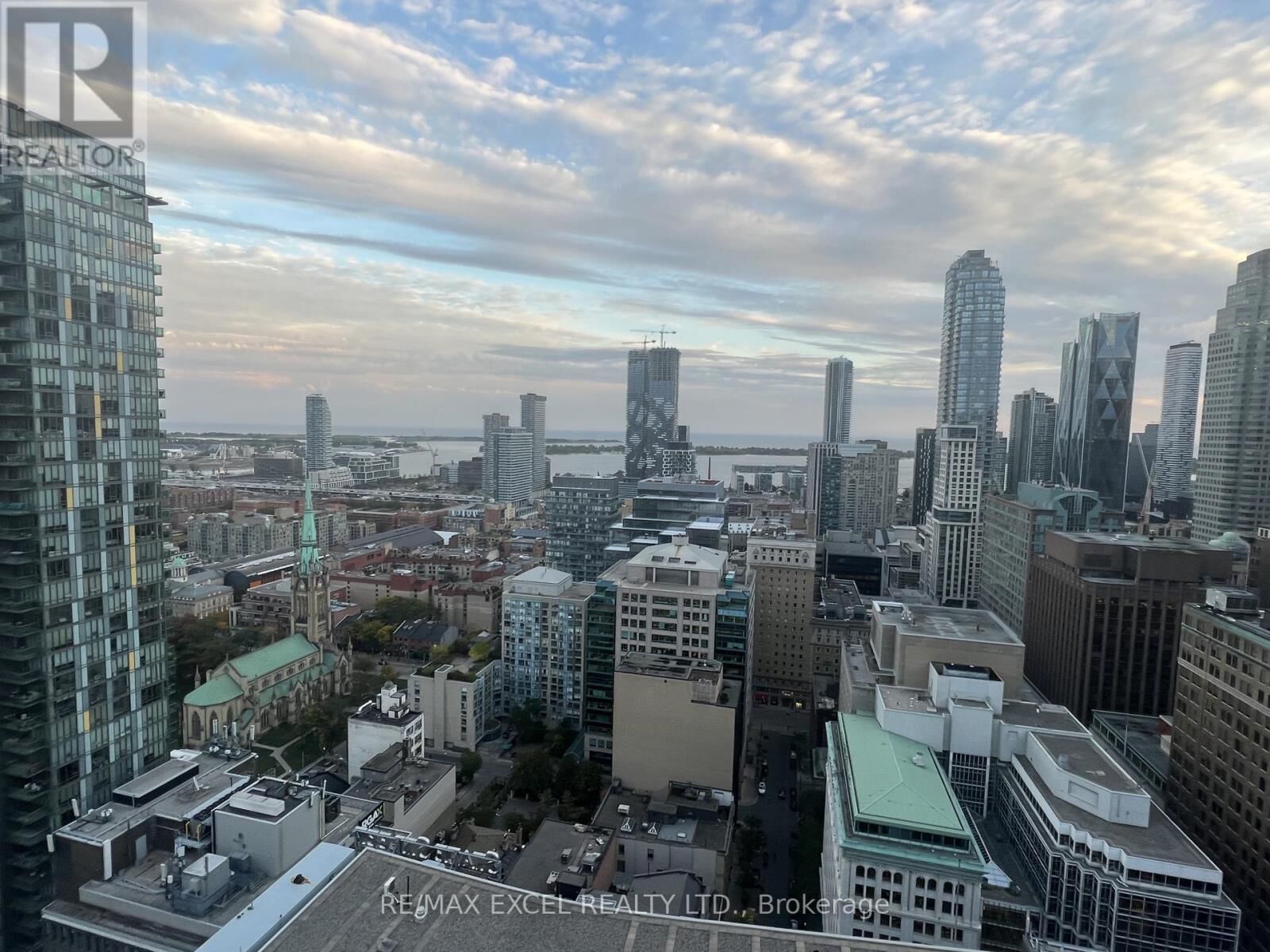 Property Photo:  25 Richmond Street 3303  ON M5C 0A6 
