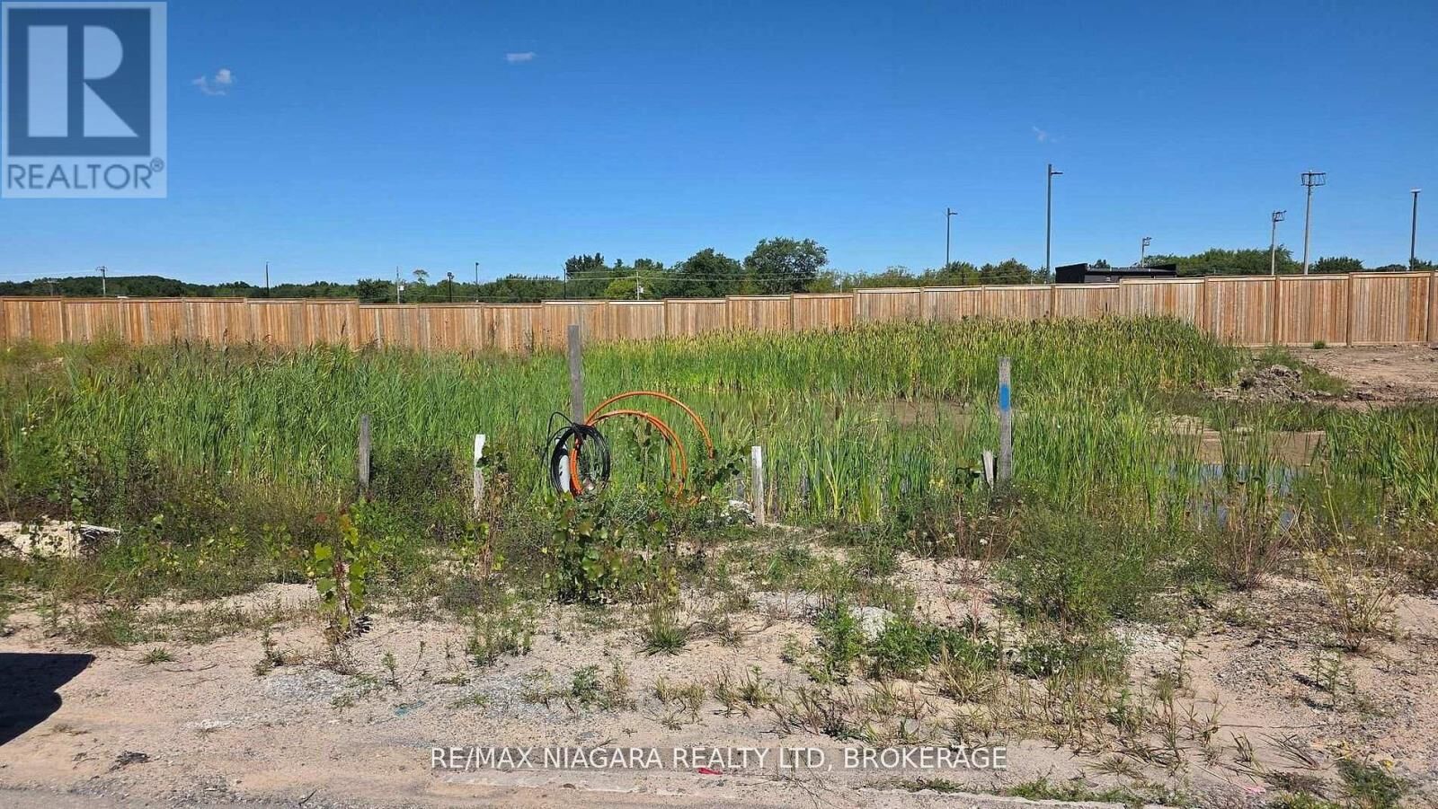 Property Photo:  6172 Curlin Crescent  ON L2H 0B8 