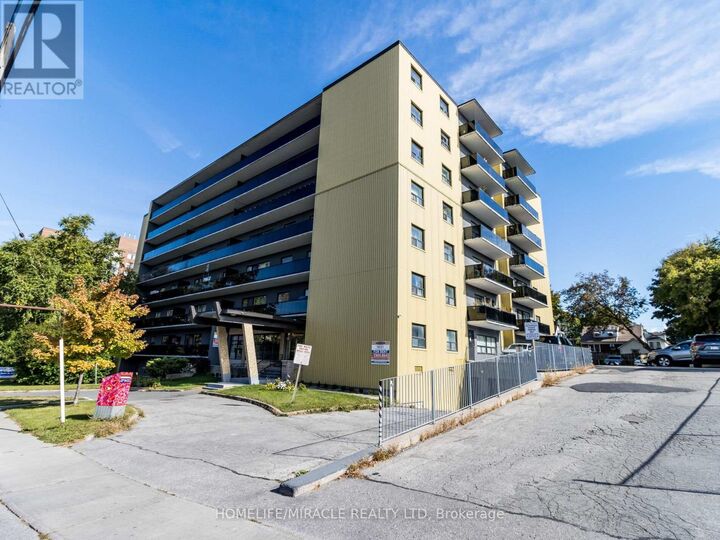 Property Photo:  1651 Victoria Pk Avenue 705  ON M1R 1P9 