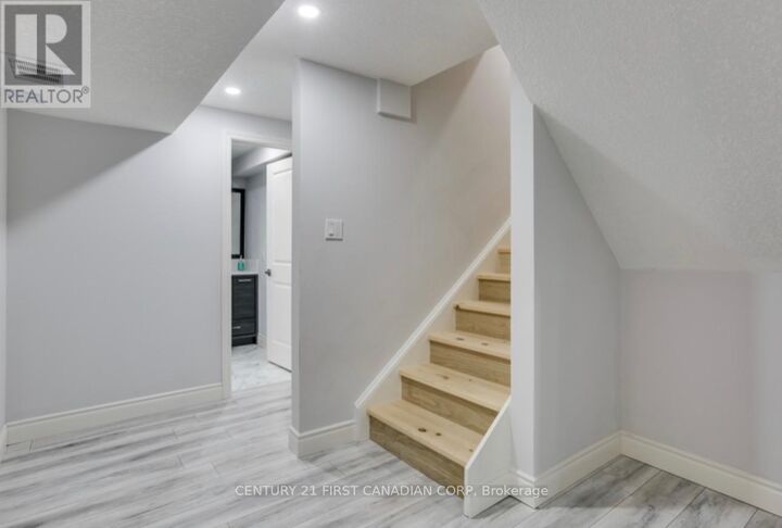 Property Photo:  3194 Morgan Avenue Lower  ON N6L 0B8 