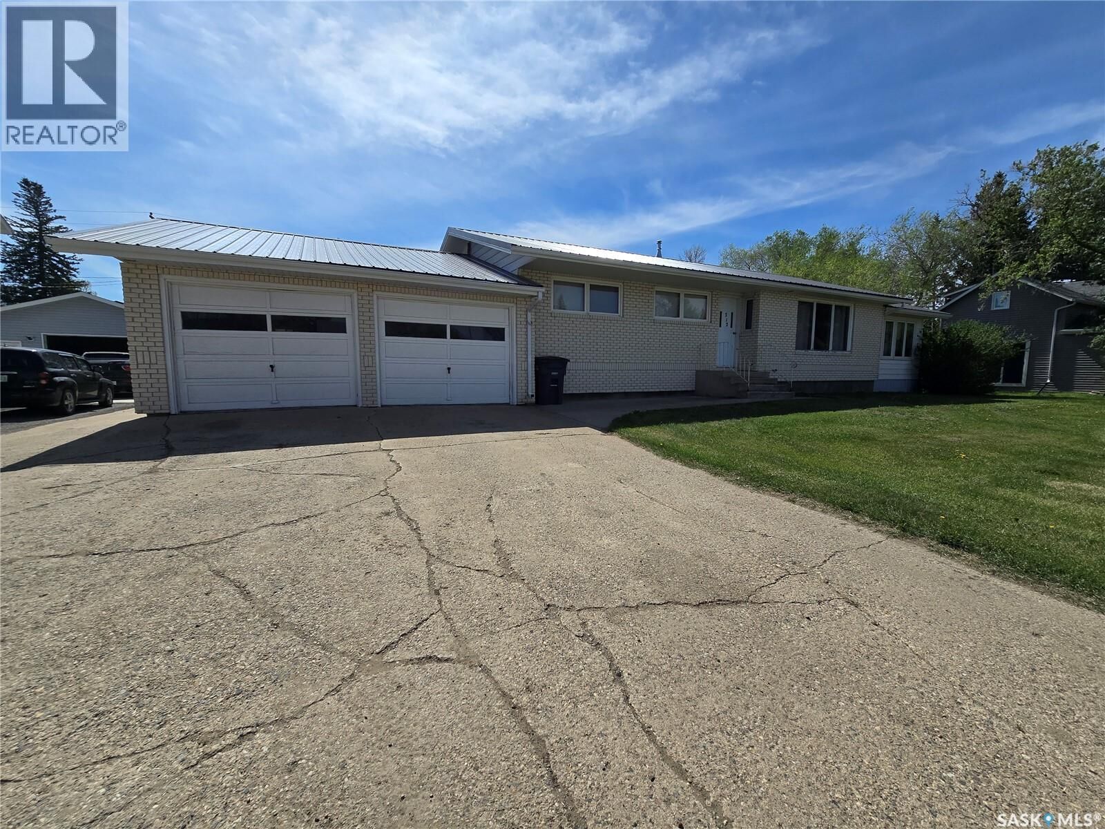Property Photo:  212 Prairie Street  SK S0G 5J0 