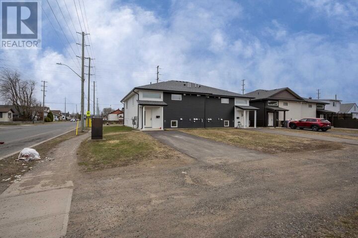 Property Photo: 401 Empire Ave ON P7E 4S3