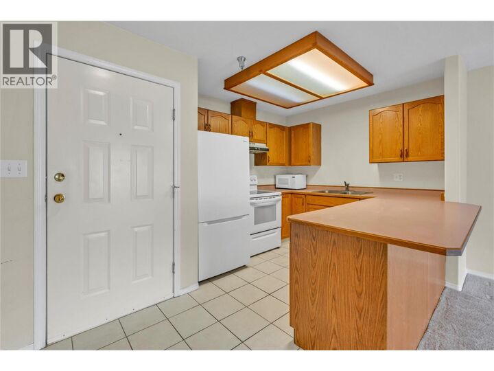 Property Photo: 3310 Skaha Lake Road 306 BC V2A 6G4