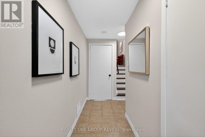 Property Photo:  443 Manse Road 9  ON M1E 3V7 