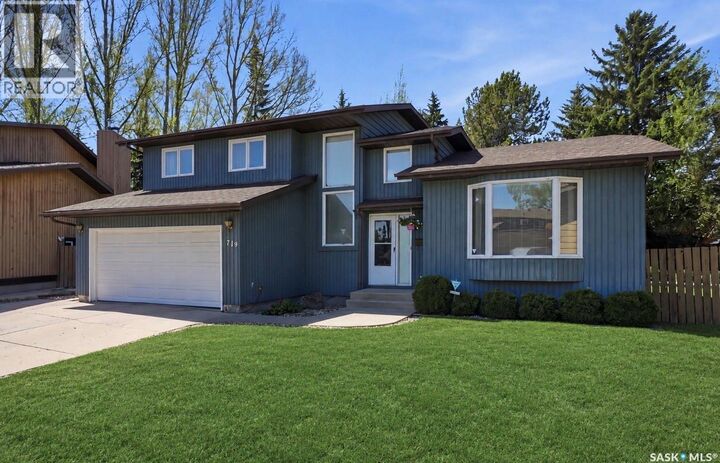 Property Photo: 719 Wakaw Terrace SK S7J 4C1