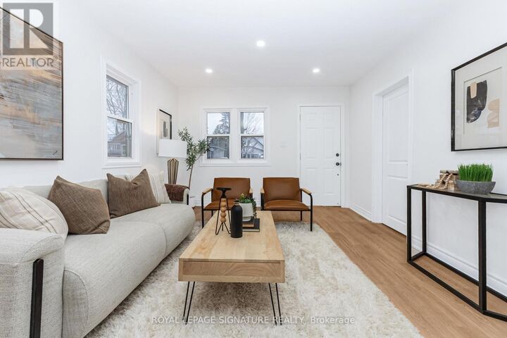 Property Photo:  377 Adelaide Avenue West  ON L1J 2R7 