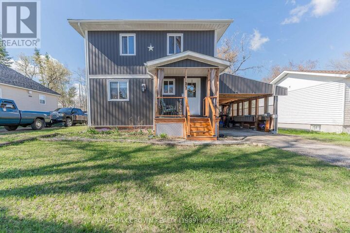Property Photo:  33 Dominion Avenue  ON P5N 1N9 