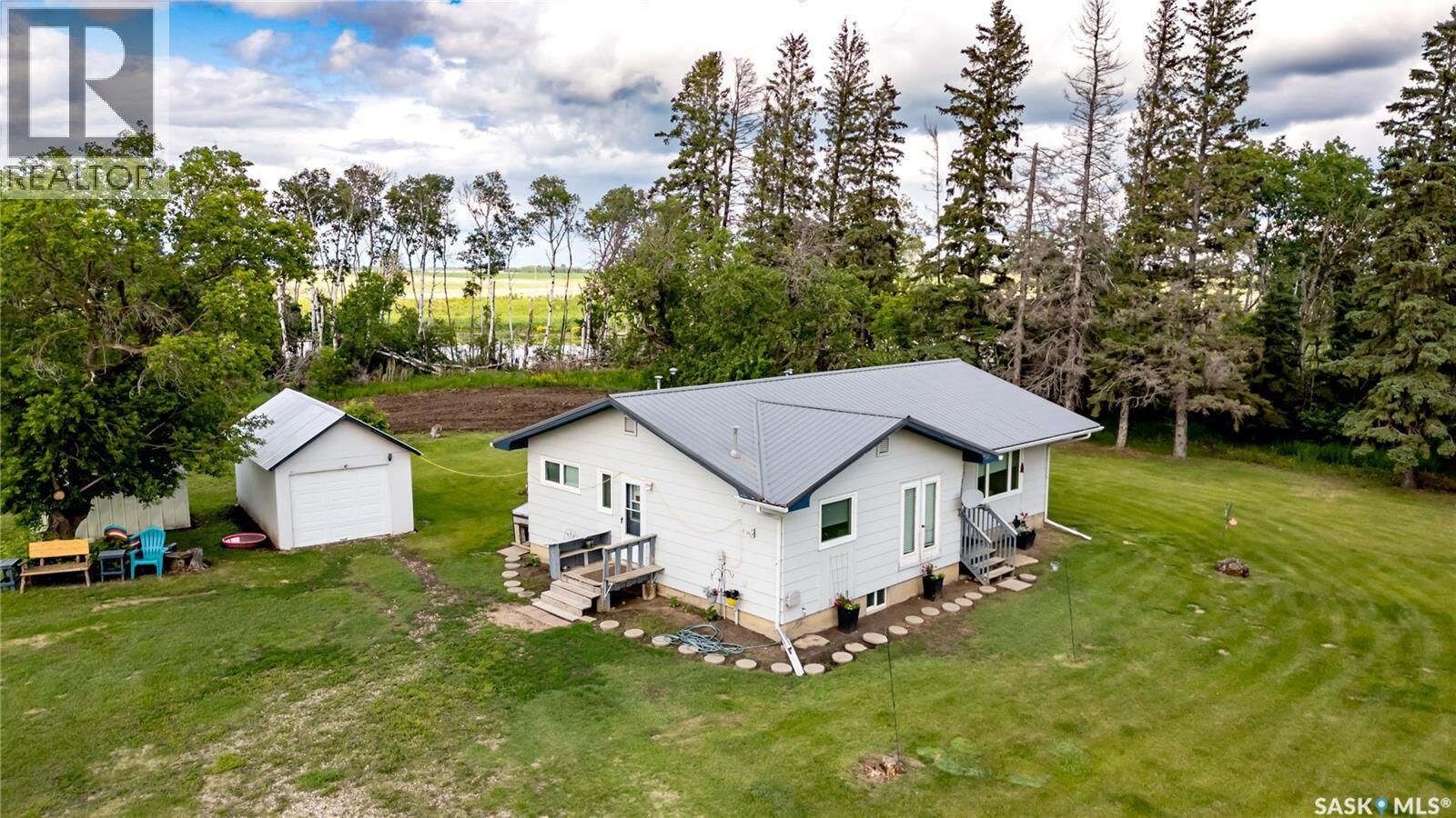 Property Photo: Ct Acres SK S0E 0W0