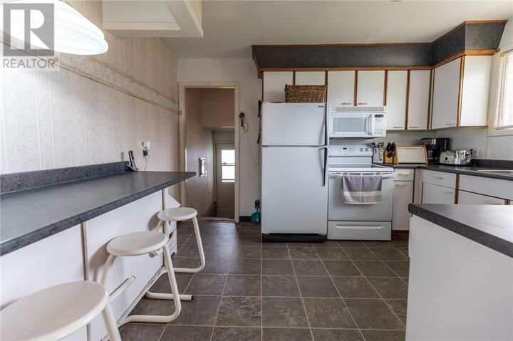 Property Photo:  386 Haig Street  ON P5E 1B4 