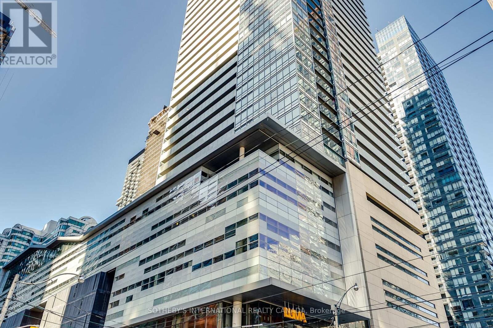 Property Photo:  21 Widmer Street 2410  ON M5V 2E8 