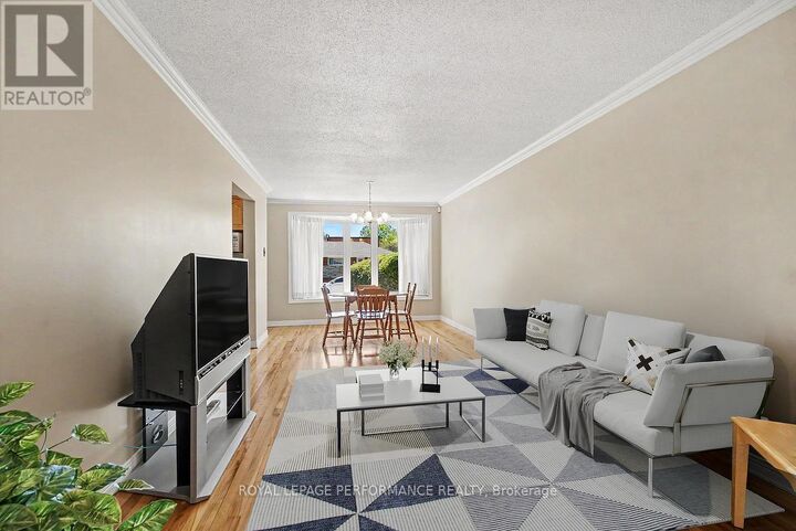 Property Photo: 615 Quebec Street ON K1K 0Z4