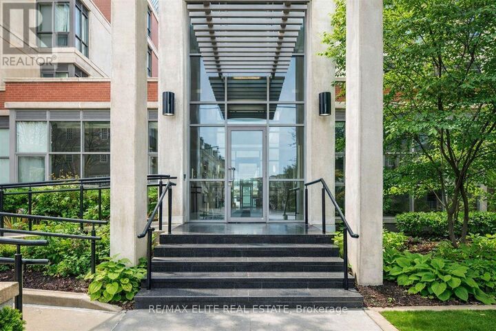 Property Photo:  1 Upper Duke Crescent 201  ON L6G 0B6 