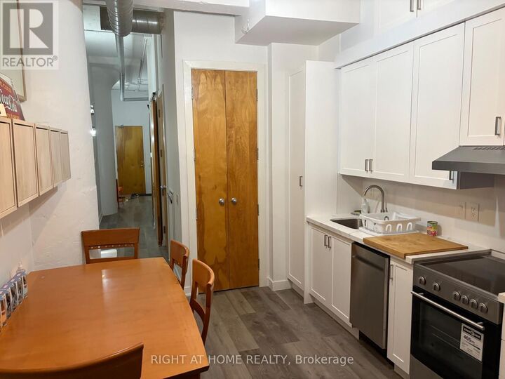 Property Photo:  155 Dalhousie Street 538  ON M5B 2P7 