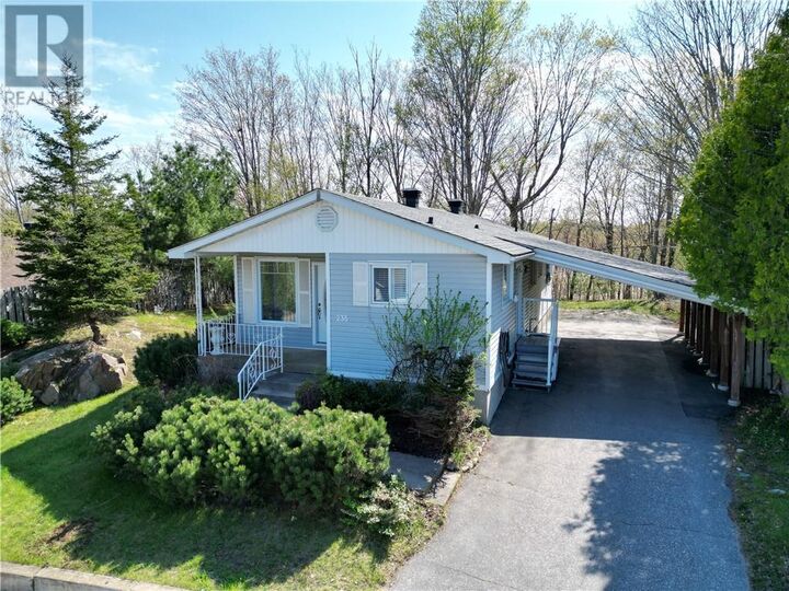 Property Photo:  235 Mississauga Avenue  ON P5A 1E3 