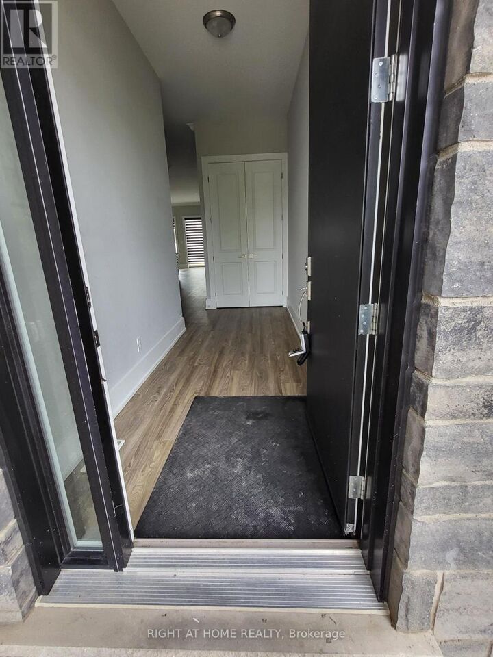 Property Photo:  1048 Hansler Road  ON L7C 7M5 