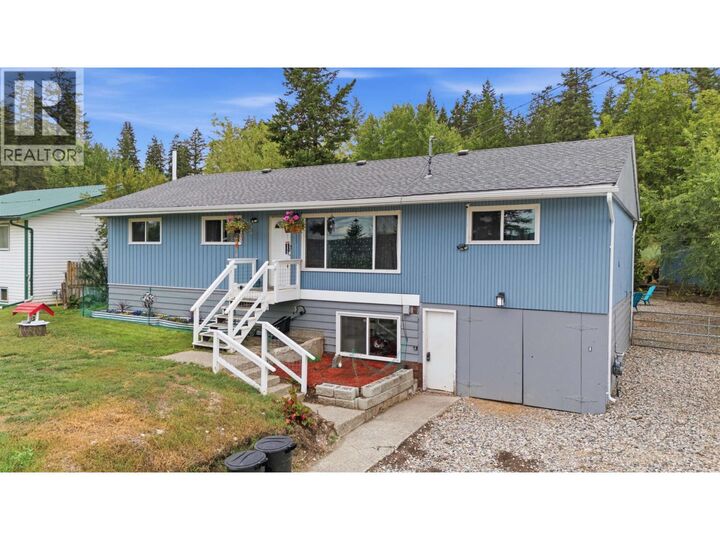 411 Richard Street — photo 1
