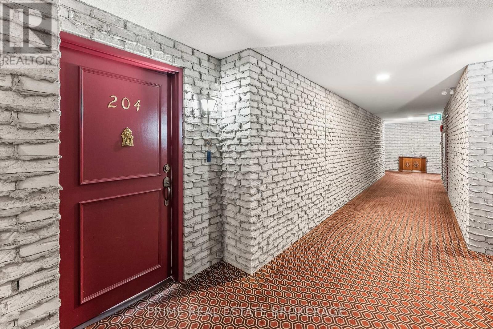 Property Photo: 693 Windermere Road 204 ON N5X 2P1