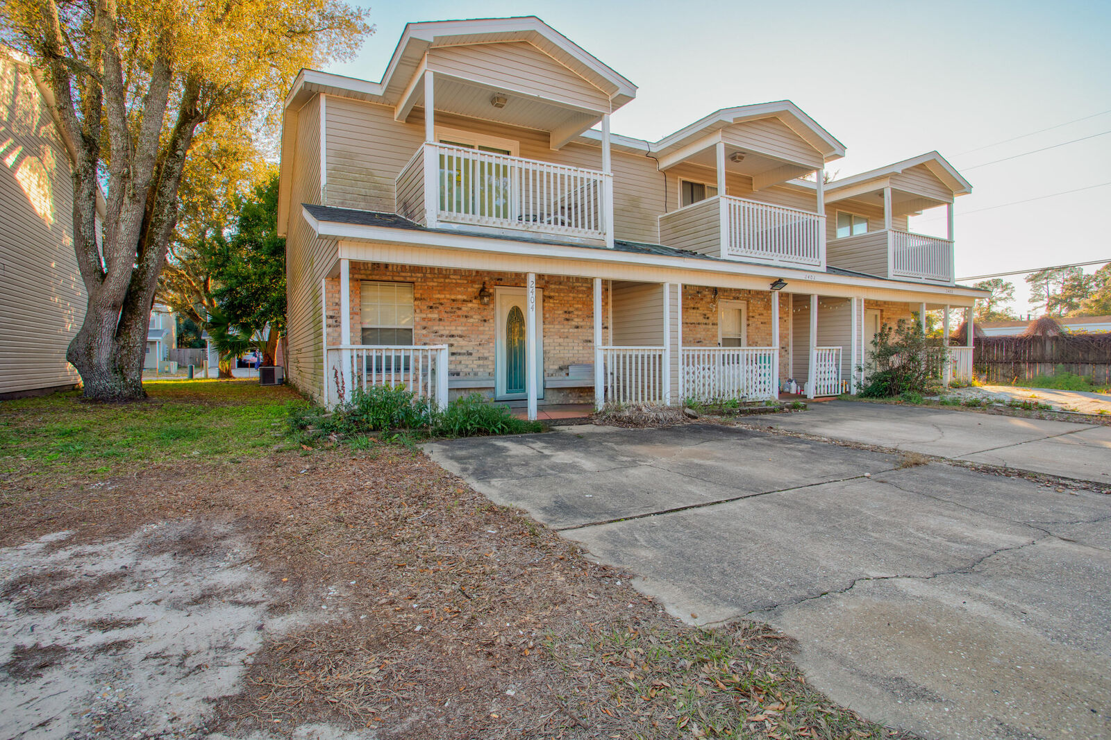 Property Photo: 2404 Suwanee Lane FL 32547